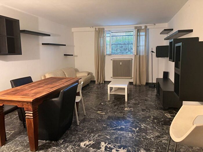 Appartamento trilocale in affitto in Via Enrico Bernardi, Arcella Sant'Antonino, Padova