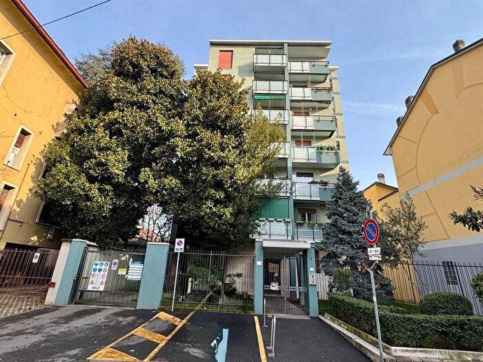 Appartamento monolocale in affitto in via Volta, San Biagio, Monza