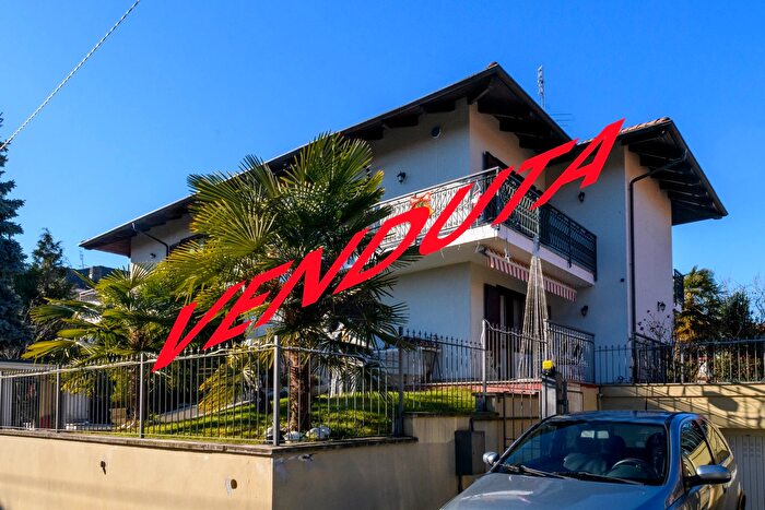 Casa con 8 locali in vendita in Via Gerbola a, Vauda Canavese