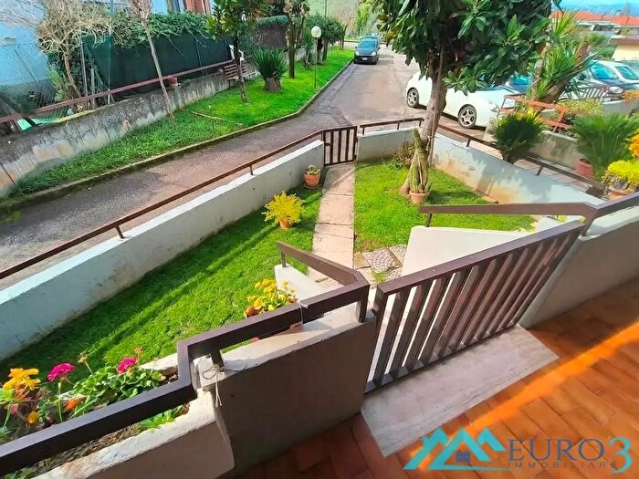 Appartamento con 5 locali in vendita in Via della Stazione, Maltignano