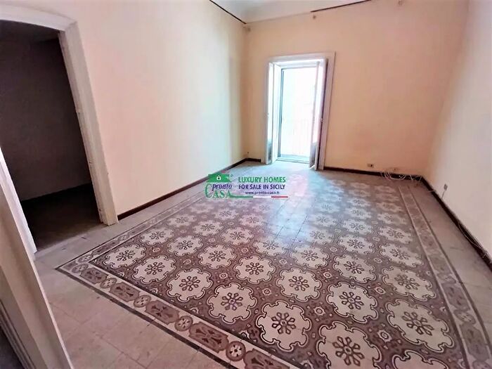 Appartamento quadrilocale in vendita in Ragusa