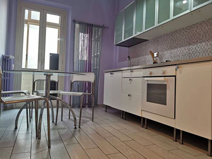 Appartamento bilocale in affitto in Via Ventimiglia, Nizza Millefonti, Torino