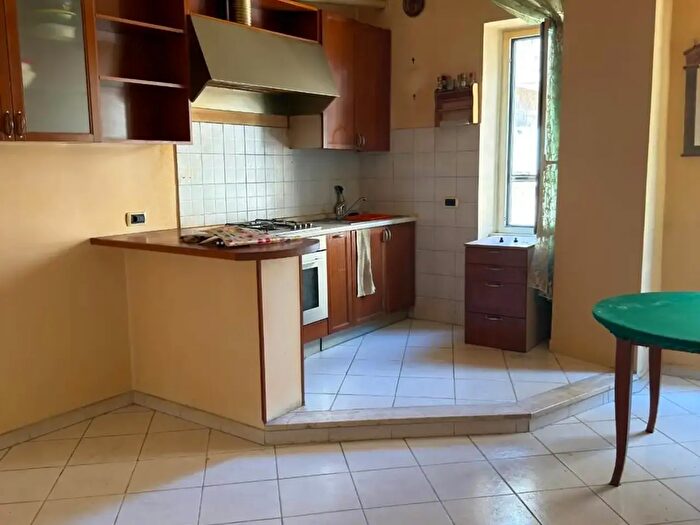 Appartamento bilocale in vendita in Piazza di S Felice da Cantalice, Roma