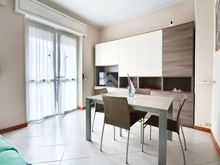 Appartamento bilocale in vendita in Via Vincenzo Bellini, Cormano