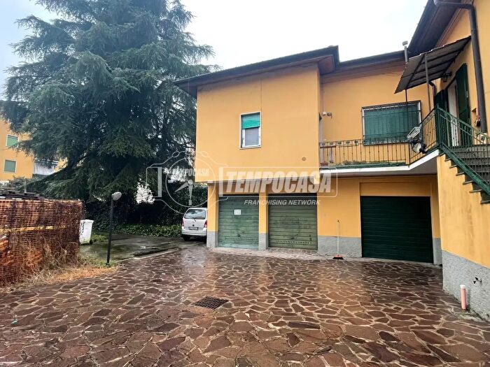 Appartamento monolocale in vendita in Via Umiliati, Milano