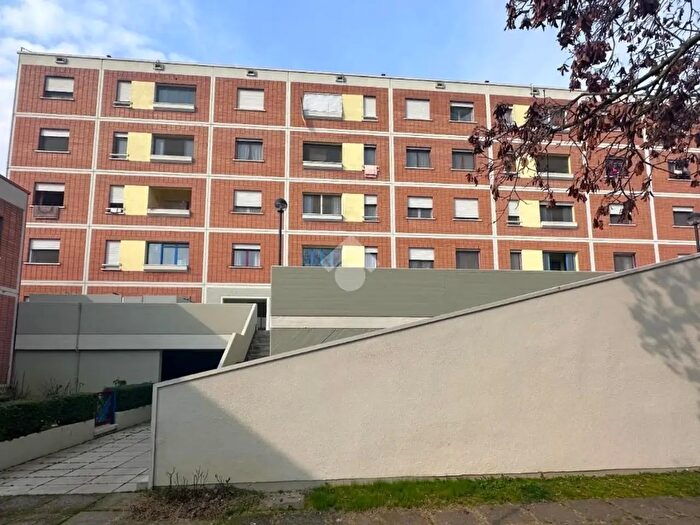Appartamento trilocale in vendita in Via Antonio Labriola, Bagnolo In Piano