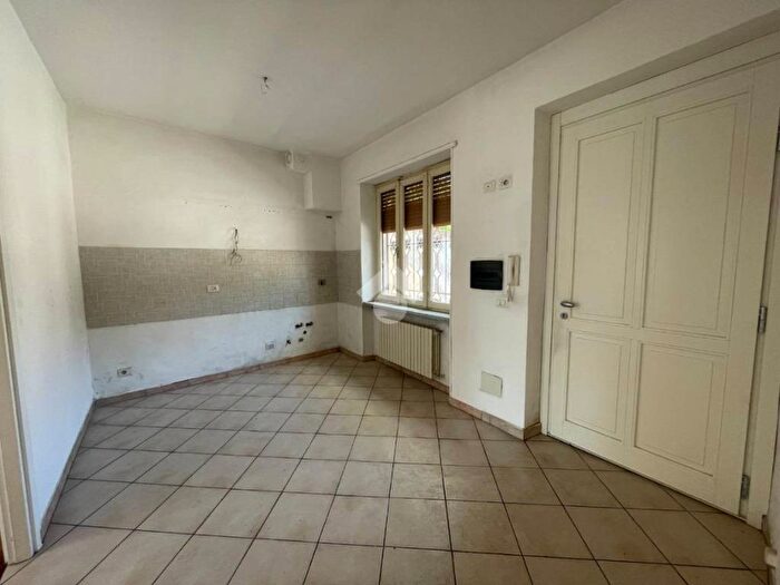 Appartamento trilocale in affitto in Via Olmetti, Centro, Bricherasio