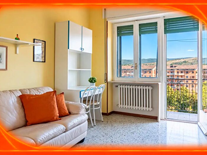 Appartamento quadrilocale in vendita in Via Gavioli, Potenza