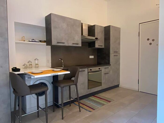 Appartamento monolocale in affitto in Via Lecco, Buenos Aires, Milano