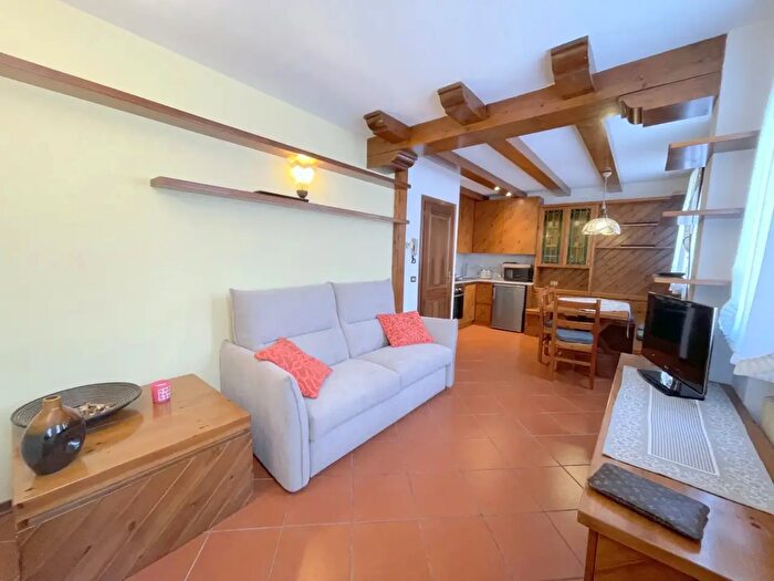 Appartamento bilocale in affitto in Via Cesare Battisti, Asiago