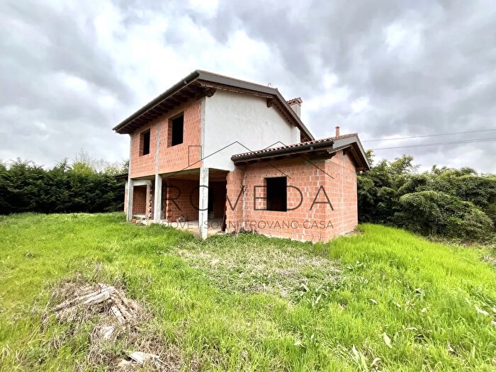 Casa con 5 locali in vendita in Via Galileo Galilei, Casier