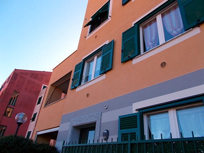Appartamento con 7 locali in vendita in Via San Biagio di Valpolcevera, Genova