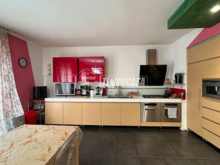 Appartamento trilocale in vendita in Pontoglio