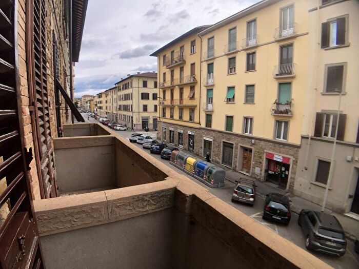 Appartamento quadrilocale in affitto in Gavinana, Firenze