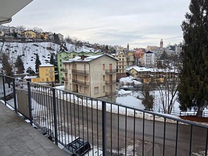 Appartamento con 5 locali in vendita in Via Bossea, Frabosa Soprana