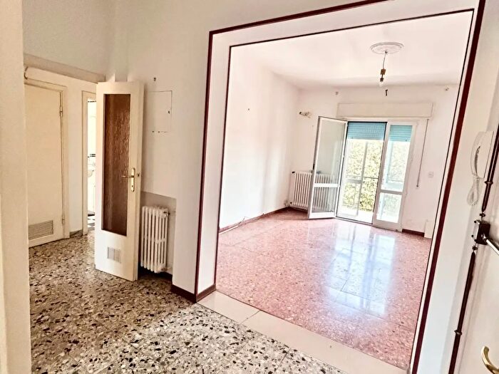 Appartamento con 5 locali in vendita in Pisa