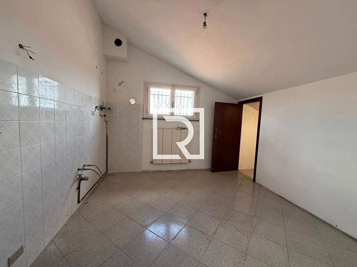 Appartamento trilocale in vendita in Via Cavour Meldola, Meldola