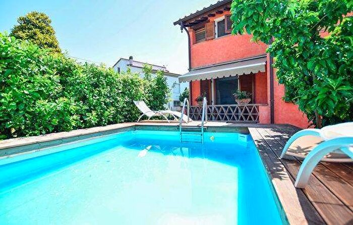 Casa con 6 locali in affitto in Via Bertacchino, Massarosa Paese, Massarosa