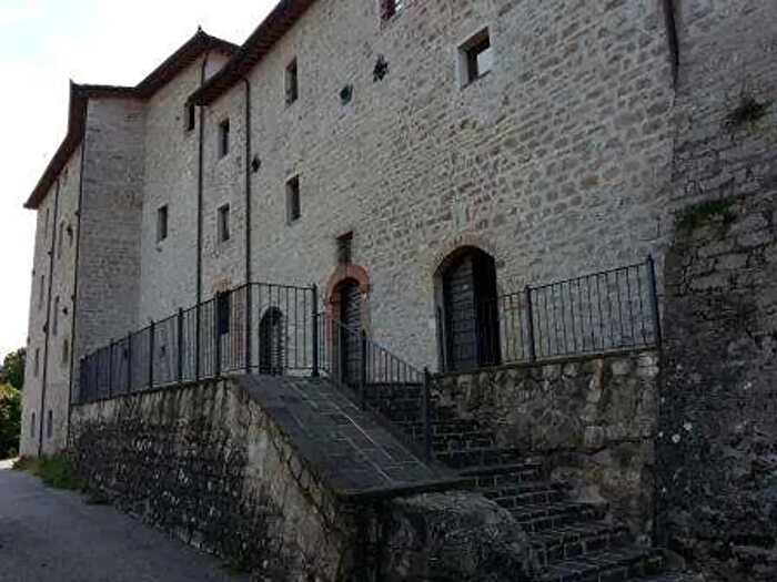 Appartamento trilocale in vendita in Izzalini, Todi