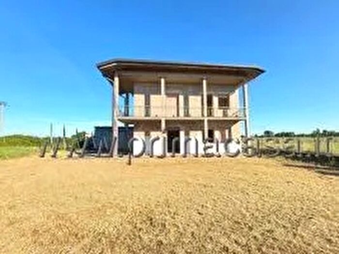 Casa con 6 locali in vendita in Via San Giovanni Bosco Snc, Casaleone