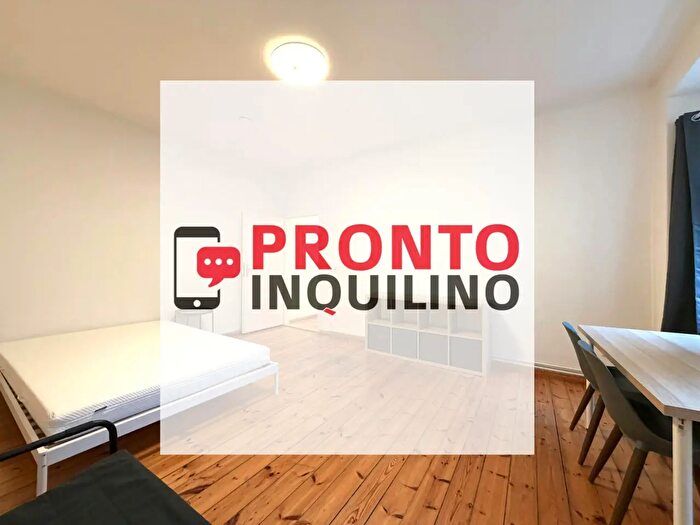 Appartamento trilocale in affitto in Via Bergamina, Pero