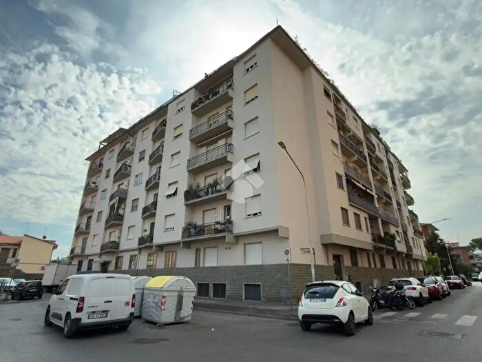Appartamento trilocale in vendita in Largo del Mille, Scandicci