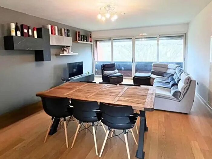 Appartamento trilocale in affitto in Via Antonio Vivaldi, Basiglio