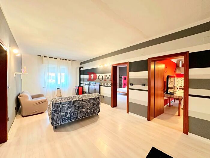 Appartamento con 5 locali in affitto in Via Guglielmo Marconi B, Sustinente