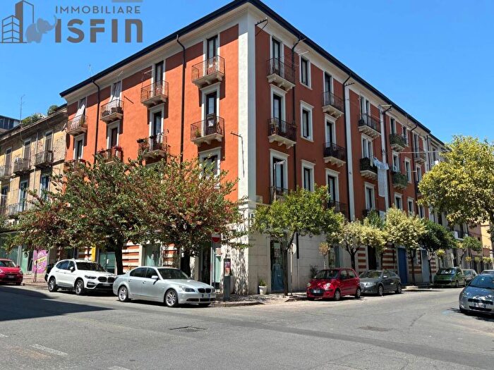 Appartamento con 6 locali in vendita in Via Montegrappa, Centro, Cosenza