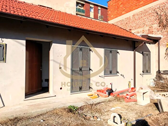 Case in Vendita e in Affitto - 2