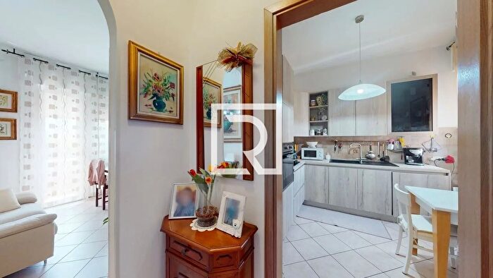 Appartamento trilocale in vendita in Via Tomaso Gulli Ravenna, Ravenna