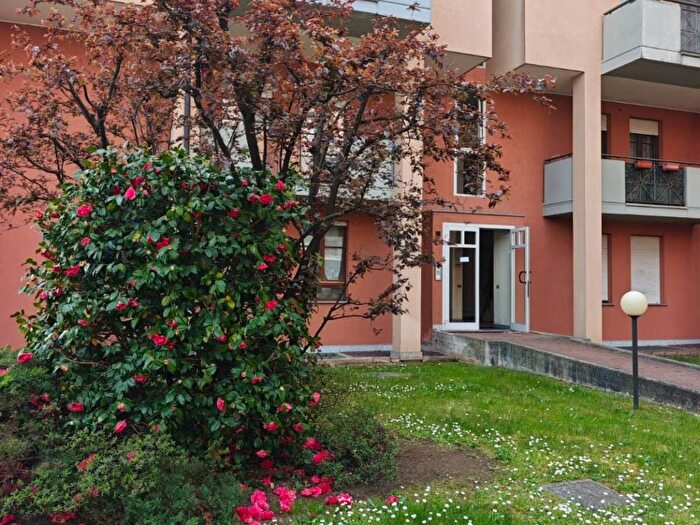 Appartamento bilocale in affitto in Via Aleardo Aleardi, Madonna in Campagna, Gallarate