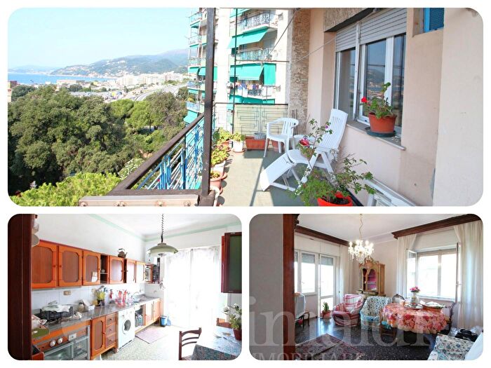 Appartamento con 5 locali in vendita in Via Porrata, Genova