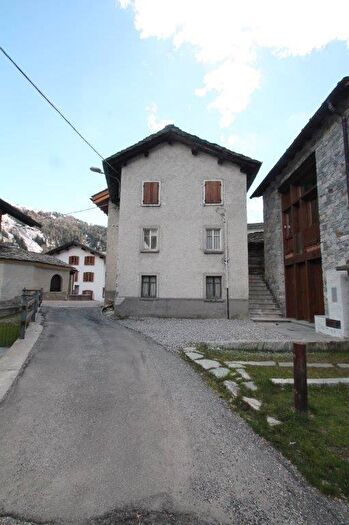 Casa quadrilocale in vendita in Via Baldiscio, Madesimo