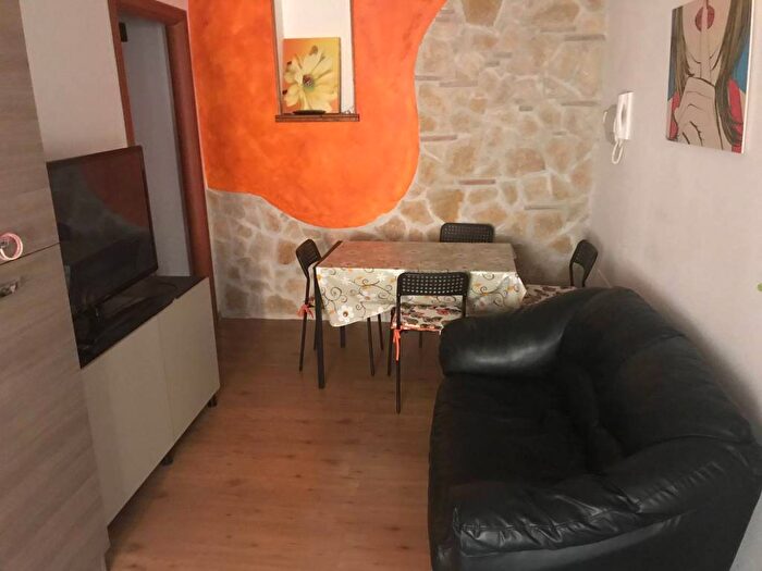 Appartamento trilocale in affitto in Vicolo dellAnnunziata, Centro, Camerino