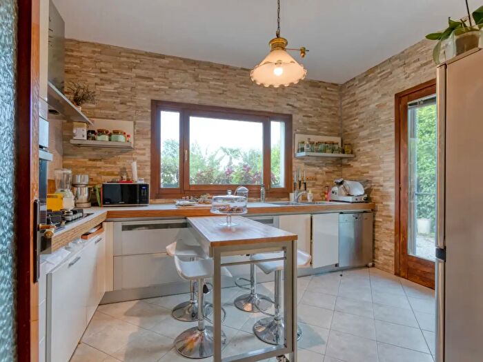 Casa quadrilocale in vendita in Via Diaz, Abano Terme
