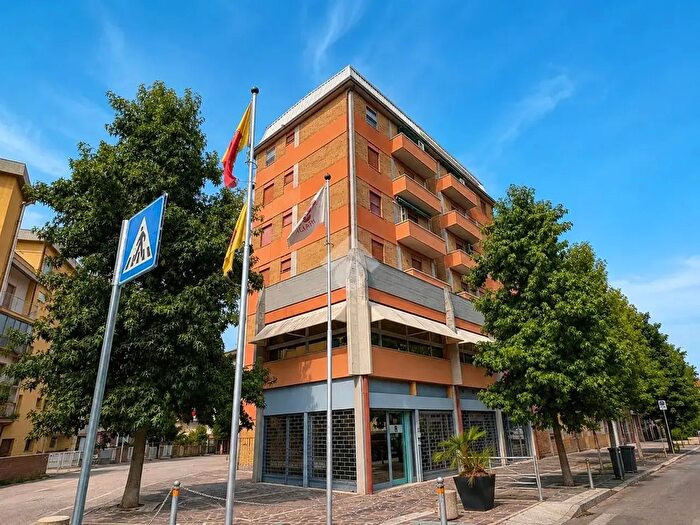 Appartamento quadrilocale in vendita in Via Opicina, Ravenna