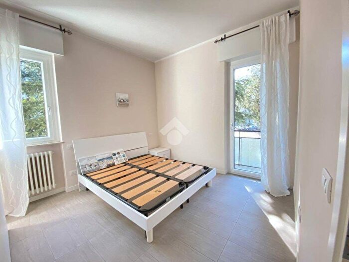 Appartamento quadrilocale in affitto in Via mercantini, Ponte Crencano, Verona
