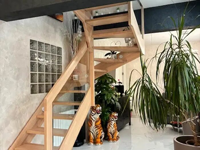 Casa con 5 locali in vendita in Via Roma, Fosso