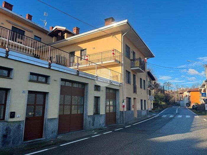 Appartamento bilocale in affitto in Frazione Aimone, Aimone, Lessona