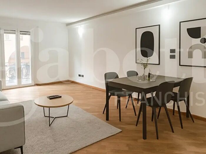 Appartamento monolocale in vendita in Via San Felice, Bologna