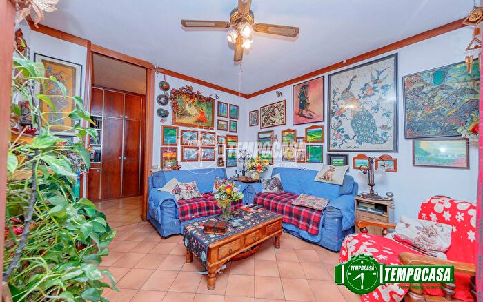 Appartamento trilocale in vendita in Via Mario Borsa, Milano