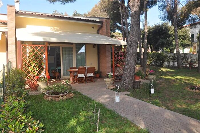 Appartamento trilocale in vendita in Livorno