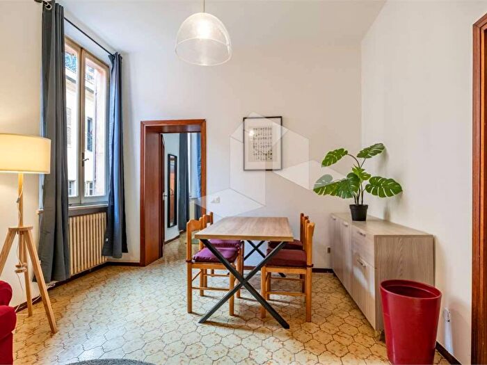 Appartamento trilocale in affitto in Centro Storico, Reggio Emilia