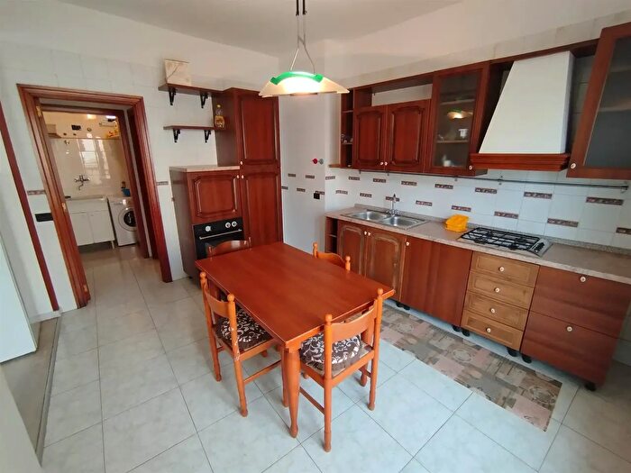 Casa con 5 locali in affitto in Ragusa