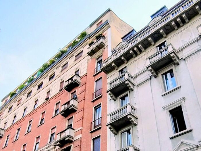 Appartamento trilocale in affitto in Piazza Aspromonte, Città Studi, Milano