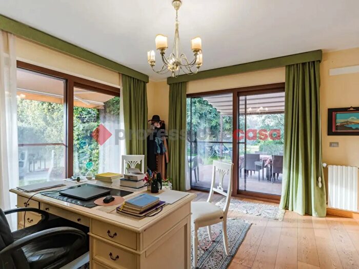 Casa con 5 locali in vendita in Via Alexander Fleming, Sant'Agata Li Battiati