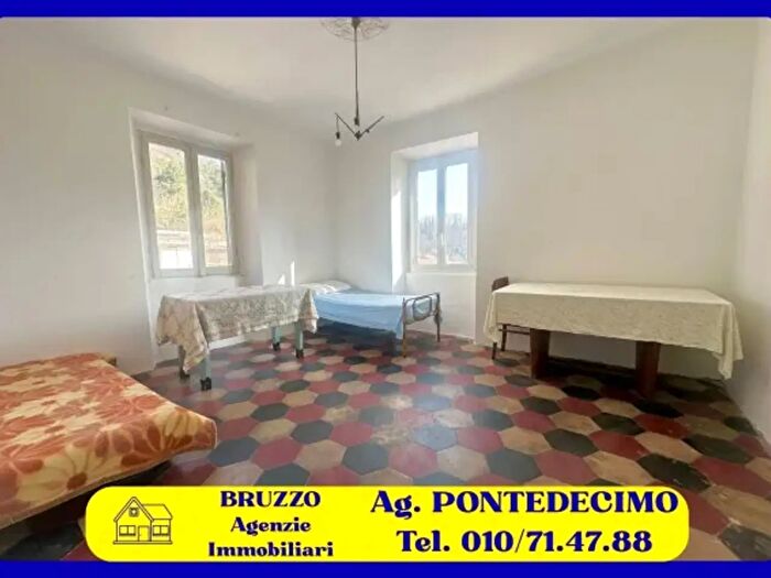 Appartamento trilocale in vendita in Via Ennio Delmonte, Campomorone