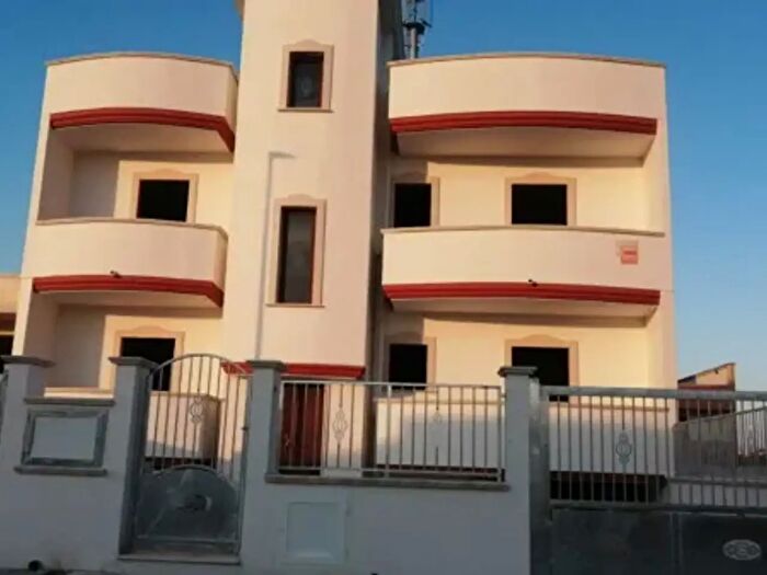 Casa con 6 locali in vendita in Carosino