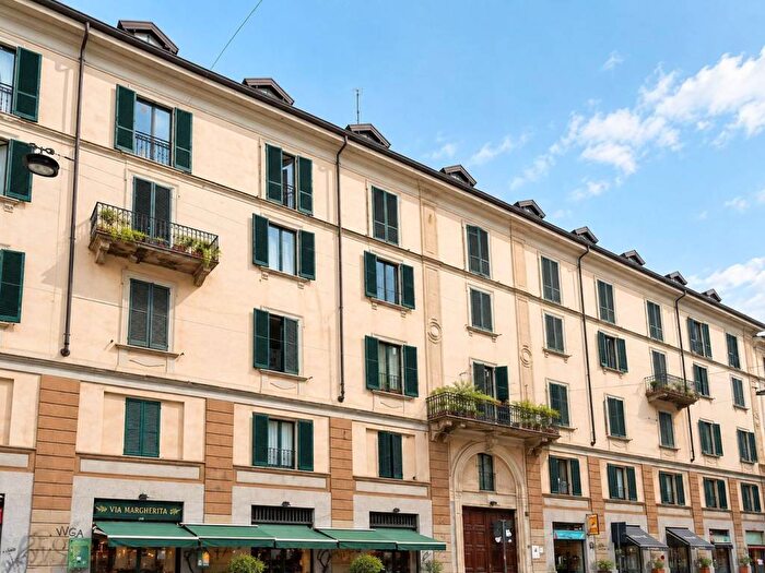Appartamento bilocale in affitto in Via Vigevano, Navigli Darsena, Milano